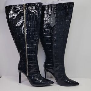 INC NEW IN BOX KNEE-HIGH EXTRA WIDE CALF BOOTS